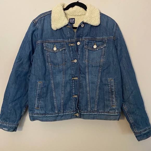 GAP Jackets & Blazers - GAP Sherpa lined Denim Jacket